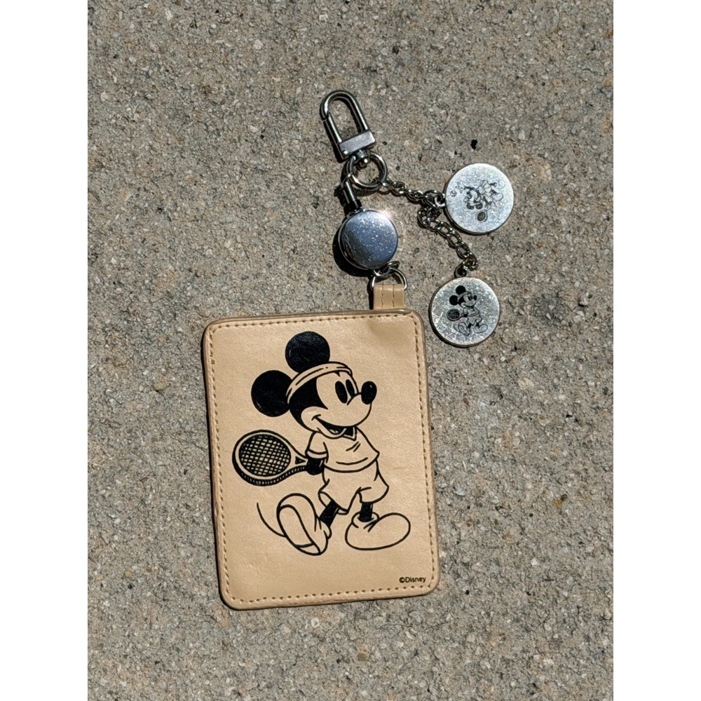 Disney Mickey Minnie Mouse Tennis ID Card Holder Wallet Retractable Badge